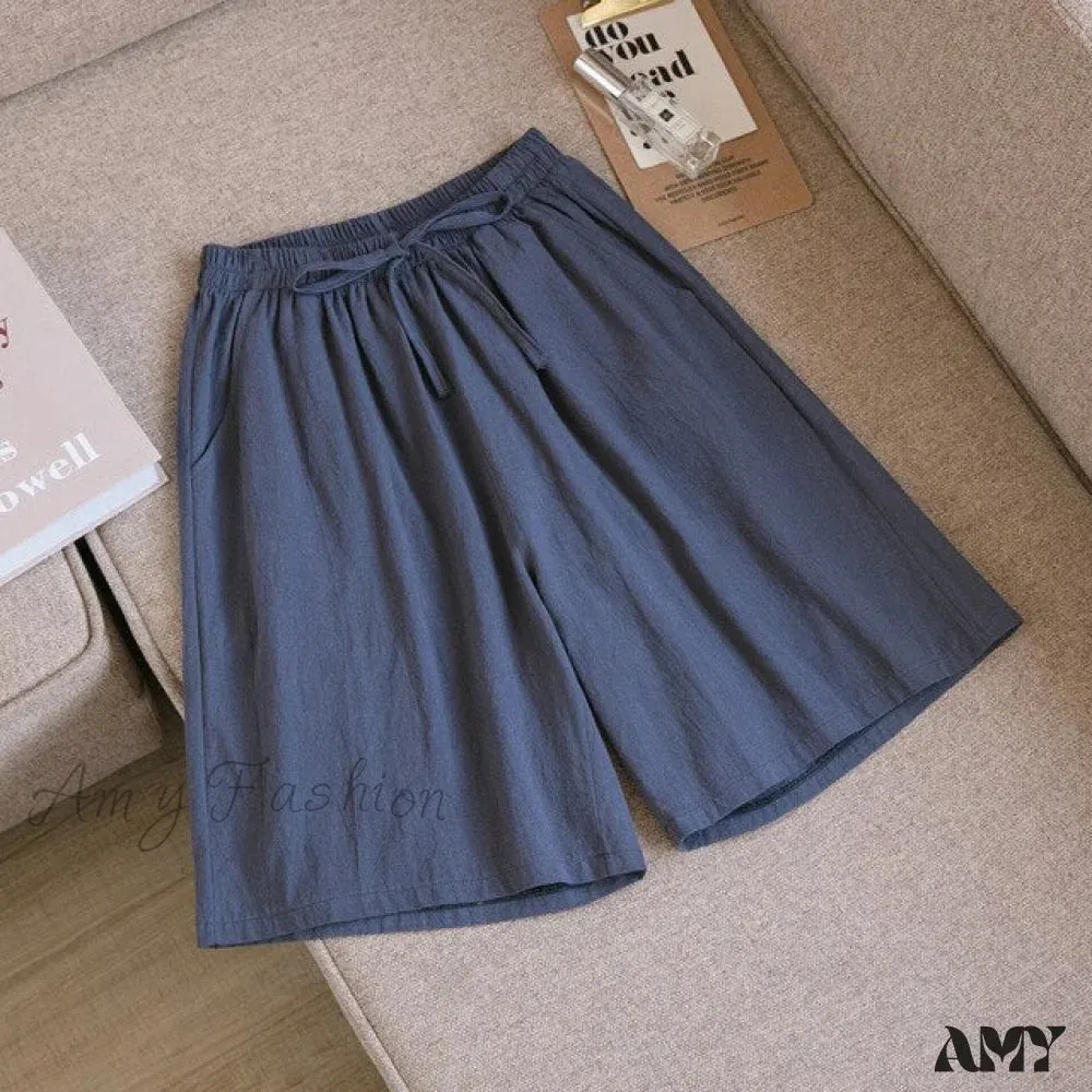 Amy Fashion - Loose Plus Size Knee Wide-leg Shorts