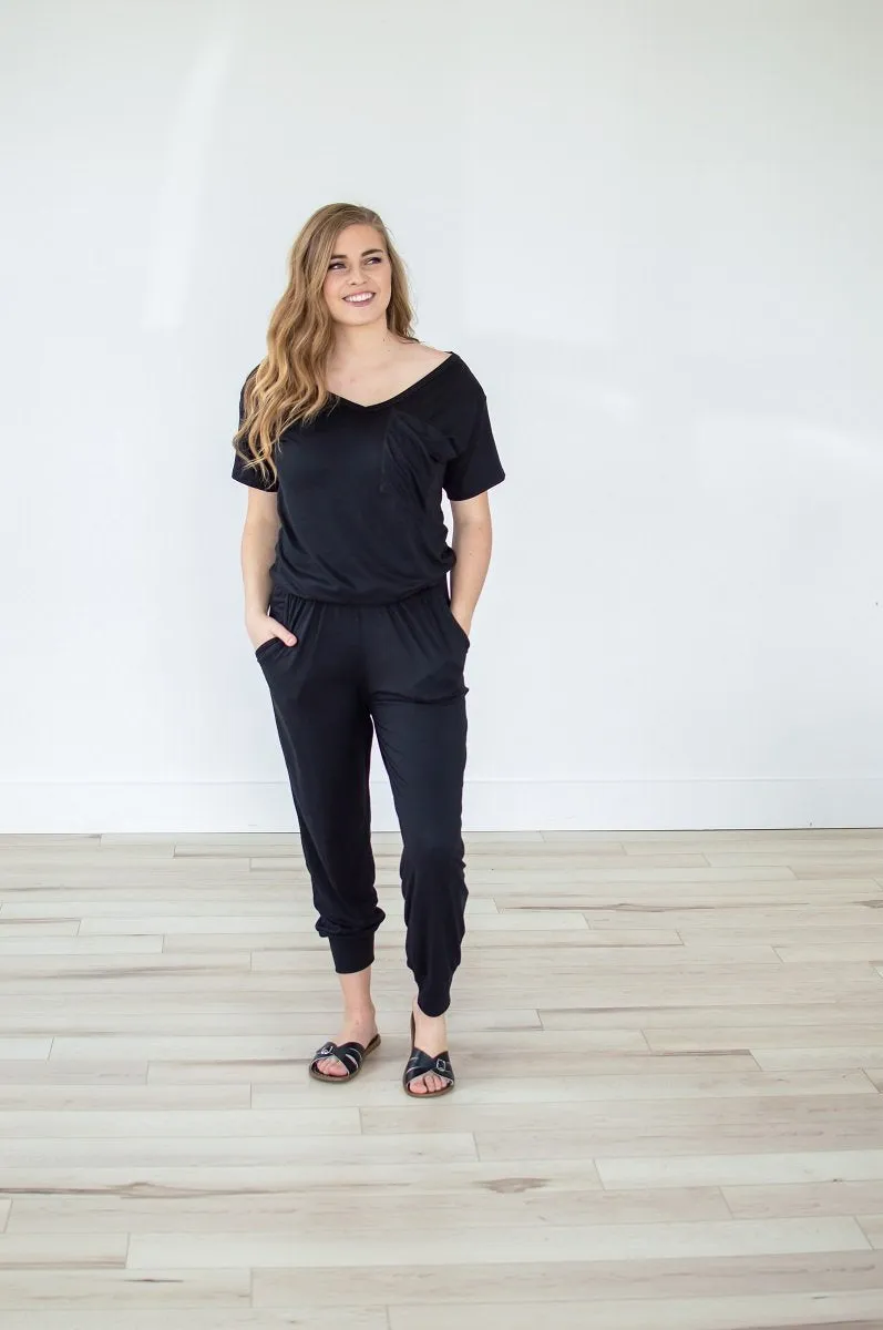 Black V-neck Jumper