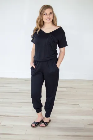 Black V-neck Jumper