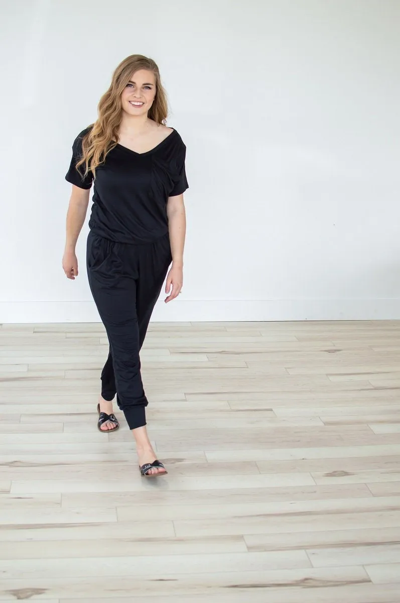 Black V-neck Jumper