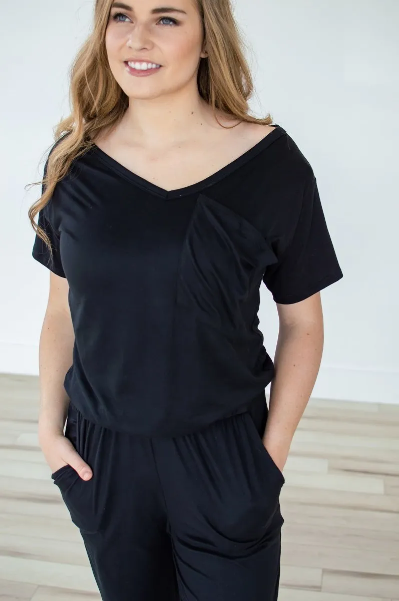 Black V-neck Jumper