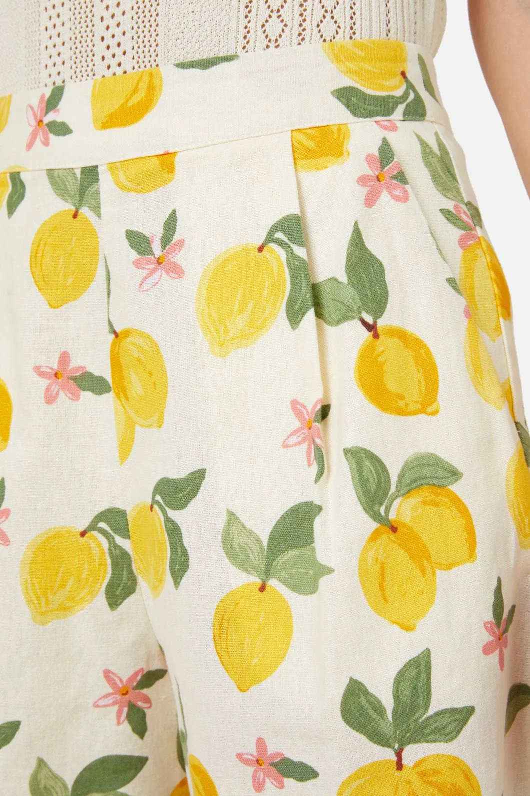 Lemon Shorts