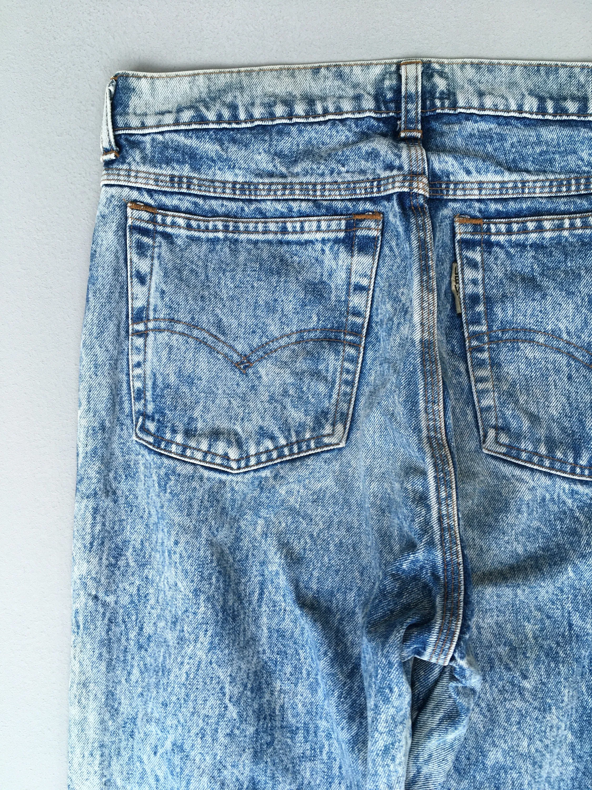 Size 30x31.5 Levi's 636 Faded Blue Jeans